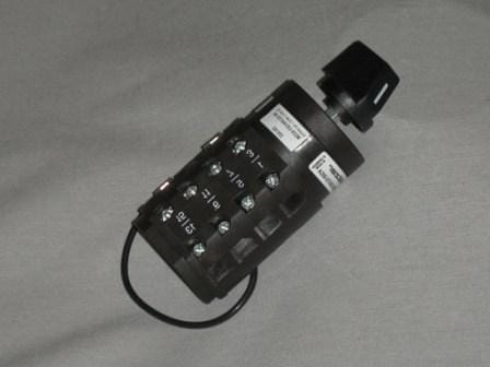 100534                 GOLO SWITCH - MOMENTARY