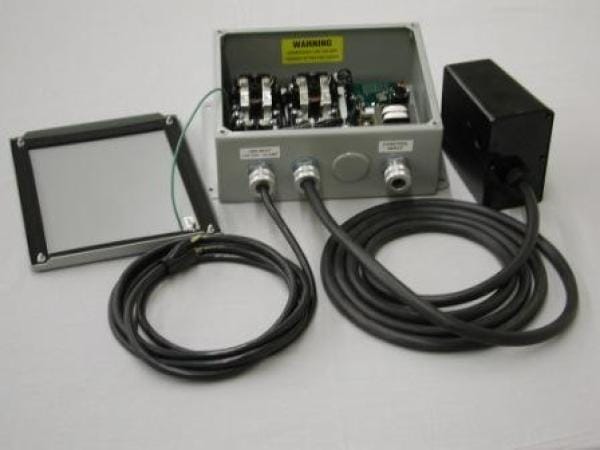 100610                 GOLO LVC - W/ENCLOSURE
