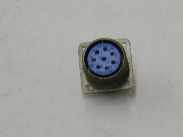 100690                 GOLO CONNECTOR - QD - 8 PIN - RECEPTICLE - SCREW TYPE