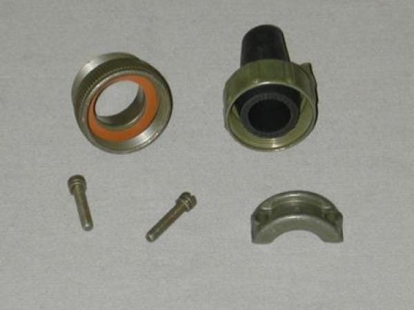 100692                 GOLO CABLE CLAMP - WATERPROOF